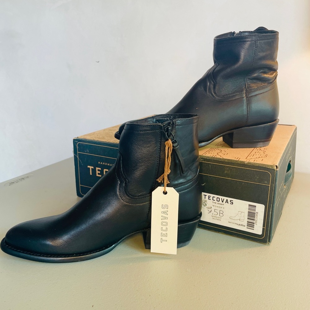Tecovas Women’s size 9.5 black leather (The Jenny) Bootie. New with tags.